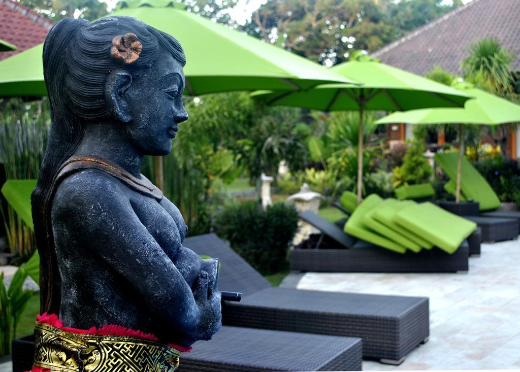 Damara Lembongan Hotel Exterior foto